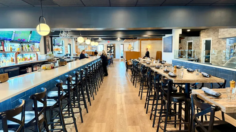 Harry's Ocean Bar & Grille